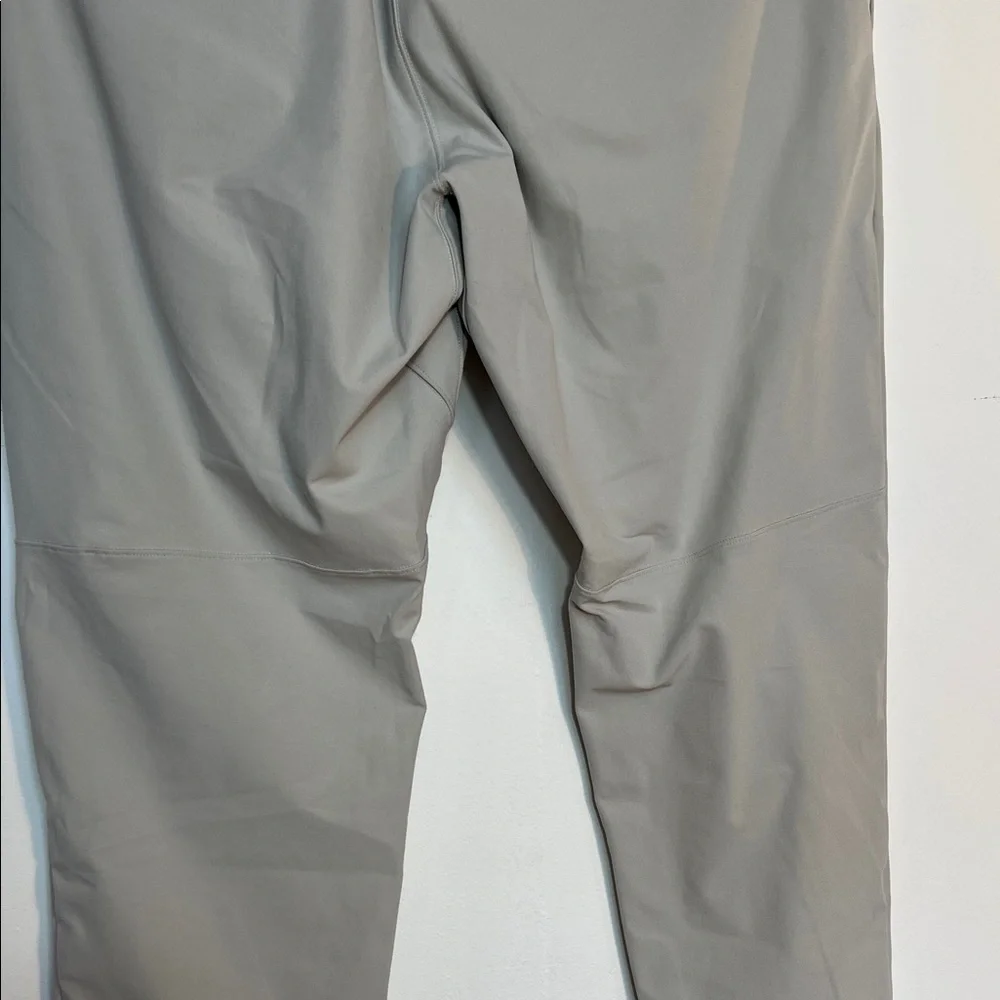 Lululemon Athletica ABC Classic-Fit Trouser Warpstreme